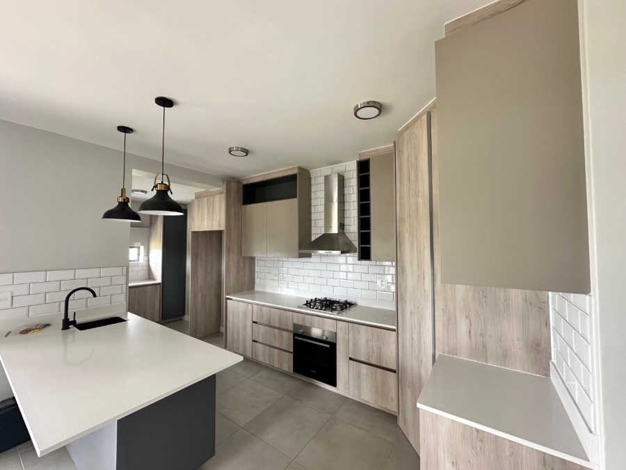4 Bedroom Property for Sale in Hartland Lifestyle Estate Western Cape
